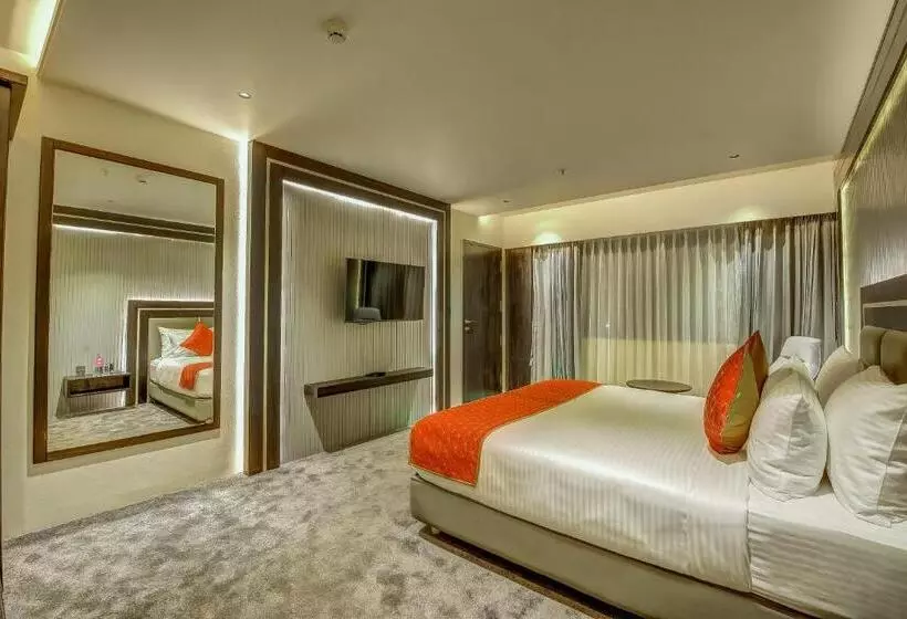 Hotelli Regenta Central Javaji Mysore