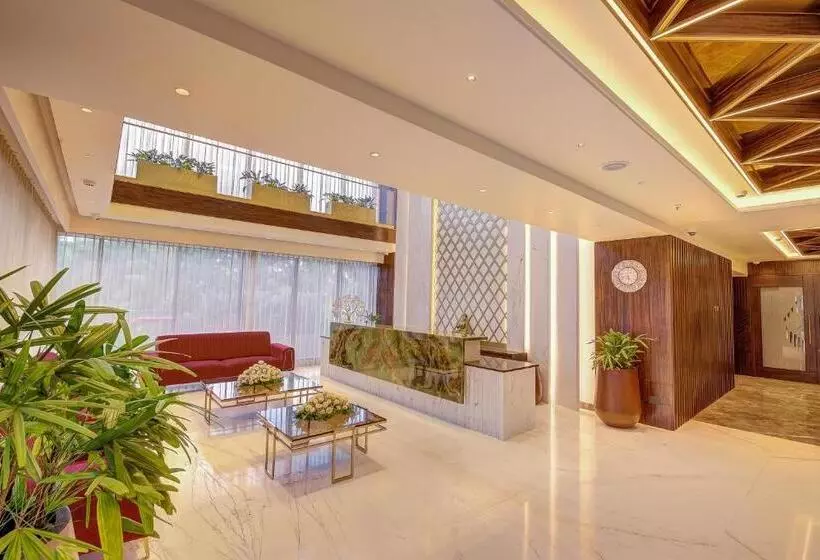 Hotelli Regenta Central Javaji Mysore