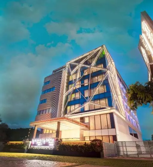 Hotelli Regenta Central Javaji Mysore