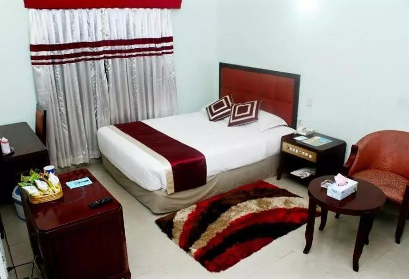 Meridian Hotel & Restaurant