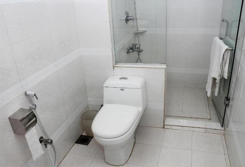 Meridian Hotel & Restaurant