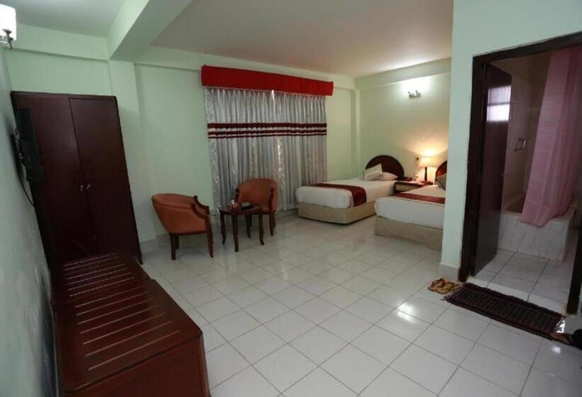 Meridian Hotel & Restaurant