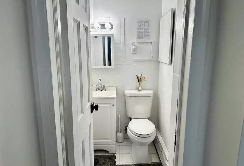 Majatalo 4 A Diamond In Yonkers