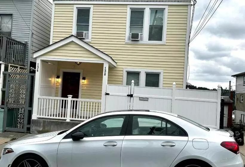 Majatalo 4 A Diamond In Yonkers