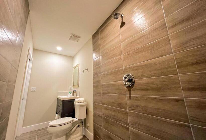 بنسيون Bird Tiny House In Charming Japanese Garden