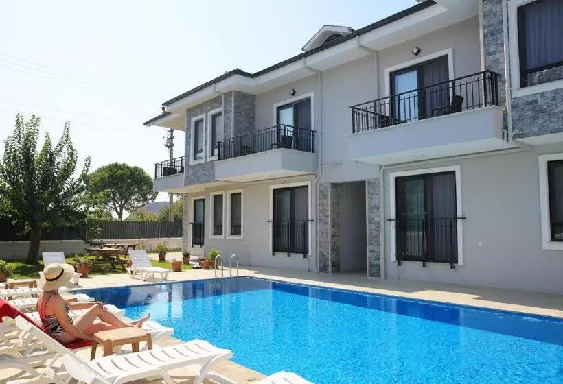 Hotelli Bright House Apart