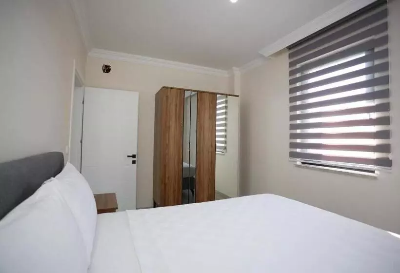 Hotelli Bright House Apart
