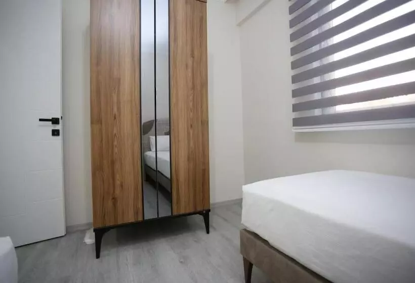 Hotelli Bright House Apart