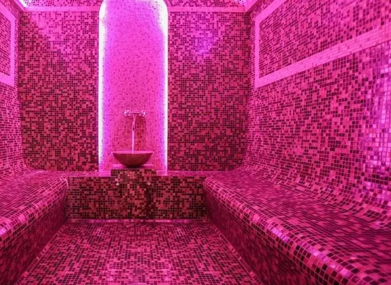 هتل Dreamland Oasis Studio