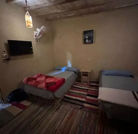 هتل Gagal Camp