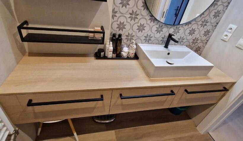 هتل Luxo Grand Apartments By Bratislavatrip