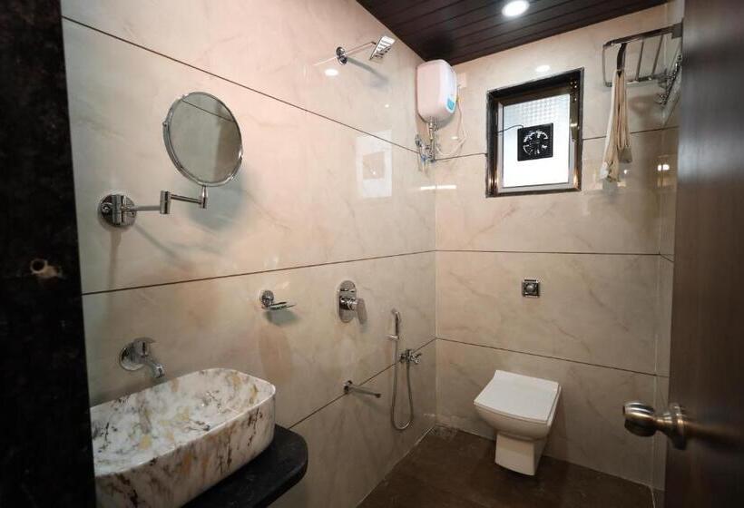 Hotel R K Residency Mahape