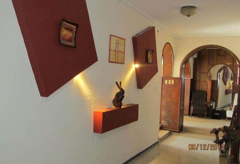 Hotel Solanas Family House