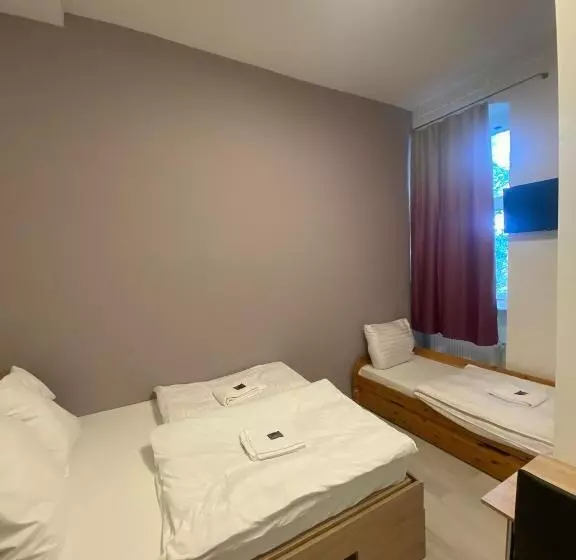 هتل Stadtoase Im Herzen Berlins