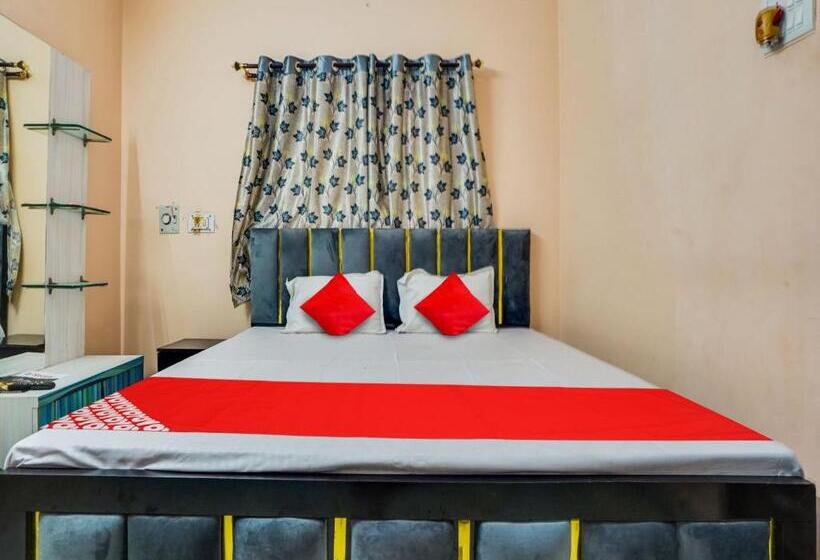 Oyo Flagship Hotel 69 Stays