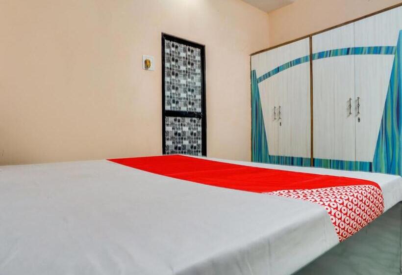 Oyo Flagship Hotel 69 Stays