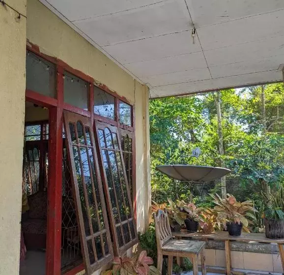 Majatalo Agus Family Homestay