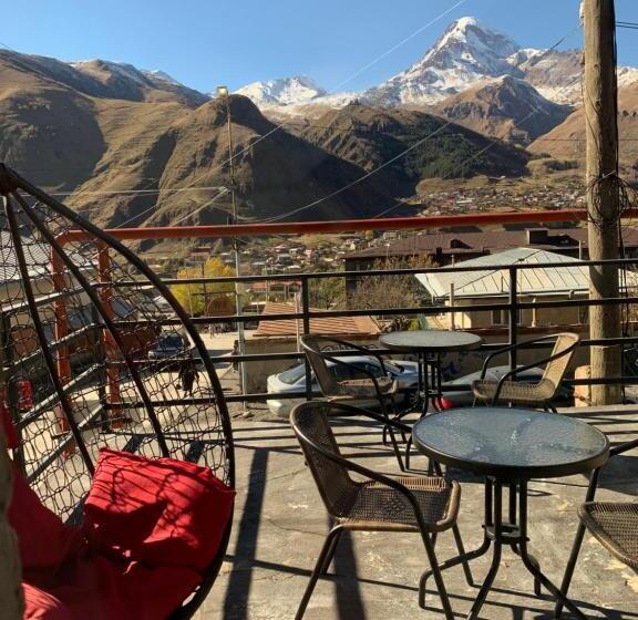 پانسیون Mate S Home Kazbegi