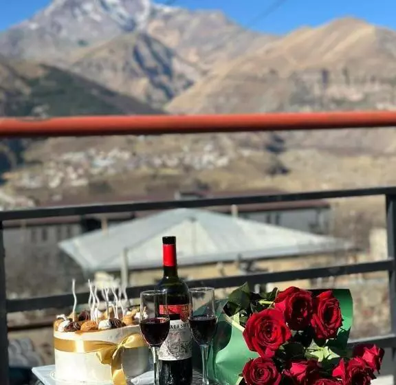 پانسیون Mate S Home Kazbegi