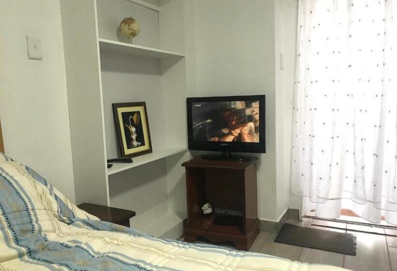 Pensão The Affectionate One