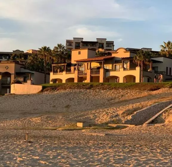 リゾートホテル Pueblo Bonito Sunset Beach