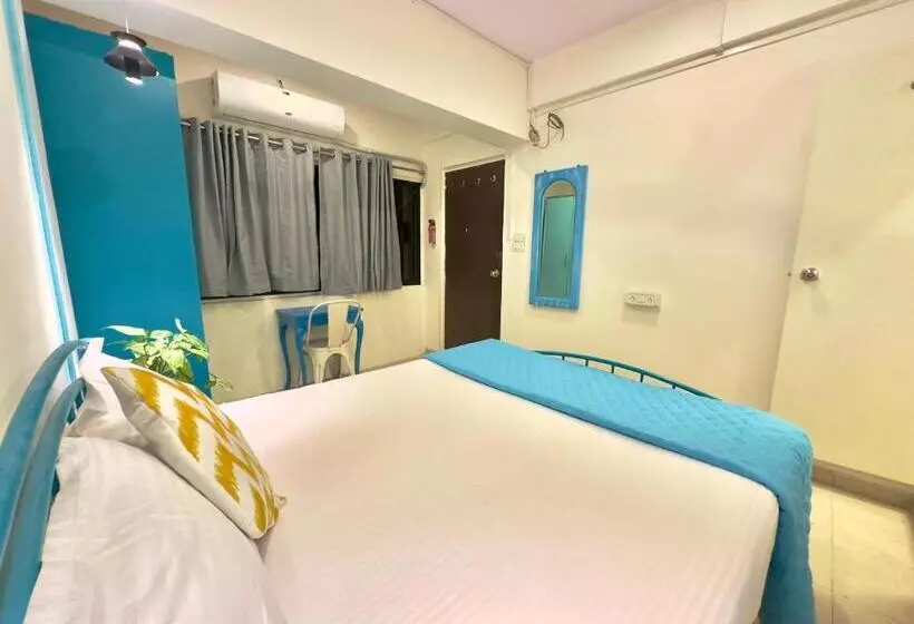 Retkeilymaja Locomo Express   Stay Work Eat