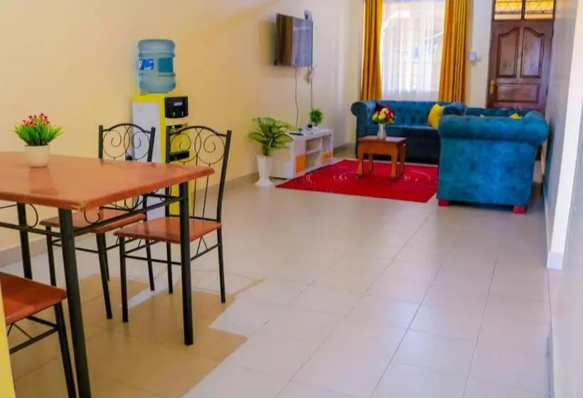 تختخواب و صبحانه Bamburi Lakeview