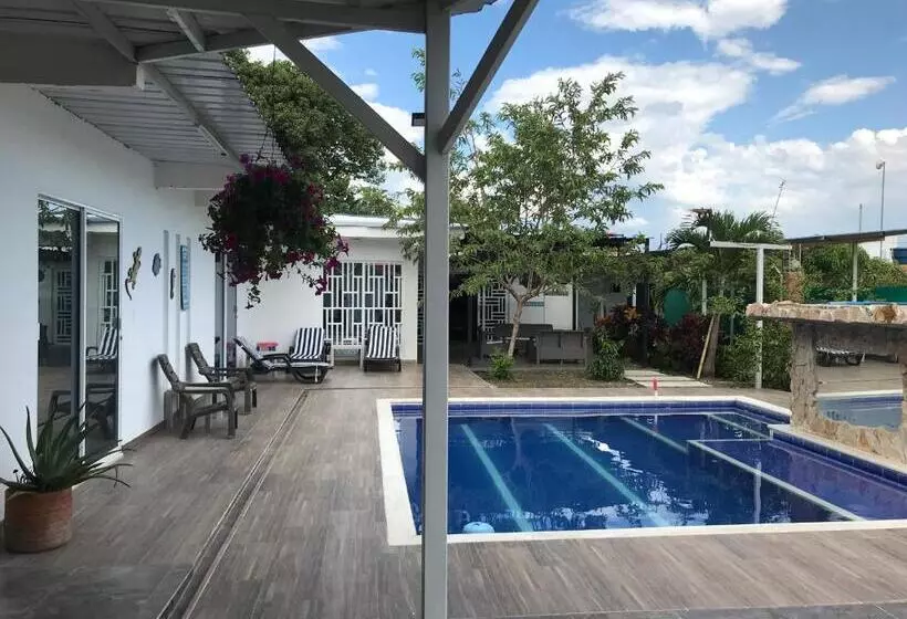 ベッドアンドブレックファースト Casa Hotel El Encanto De Carmen