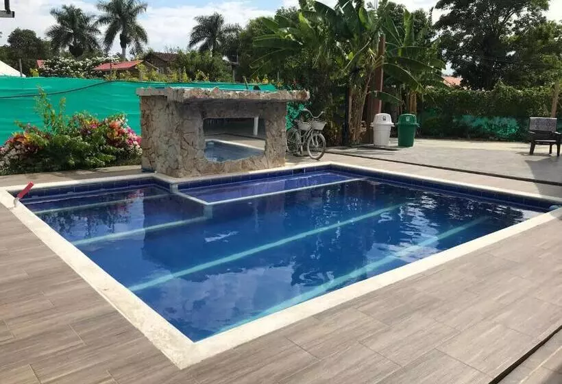 ベッドアンドブレックファースト Casa Hotel El Encanto De Carmen