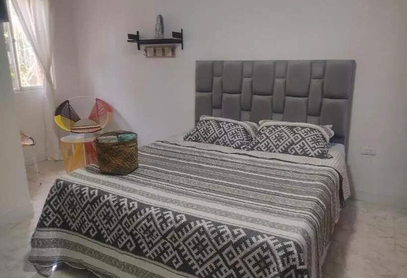 ベッドアンドブレックファースト Casa Hotel El Encanto De Carmen