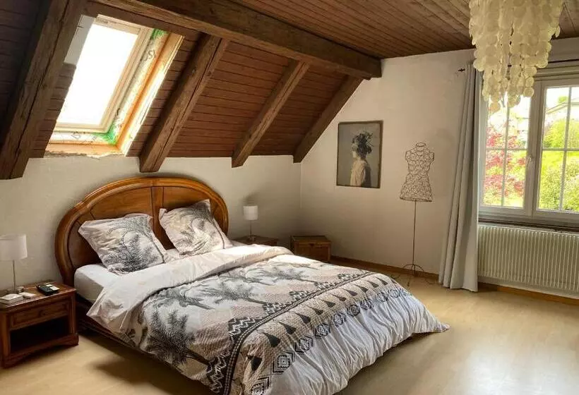 Aamiaismajoitus (B&B) La Maison Du Petit Bonheur