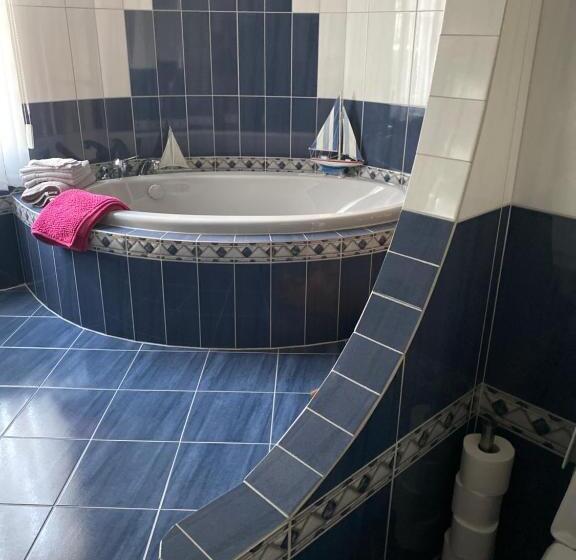 Bed and Breakfast La Maison Du Petit Bonheur