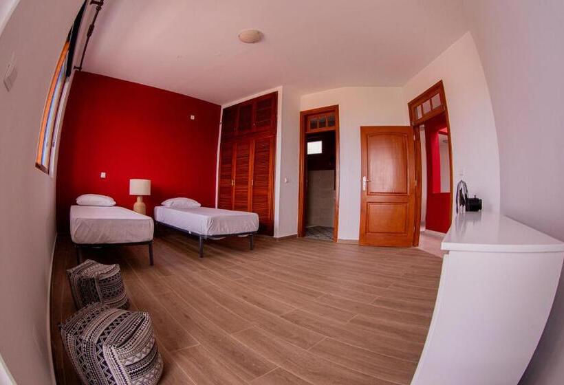 تختخواب و صبحانه Villa Palmarina