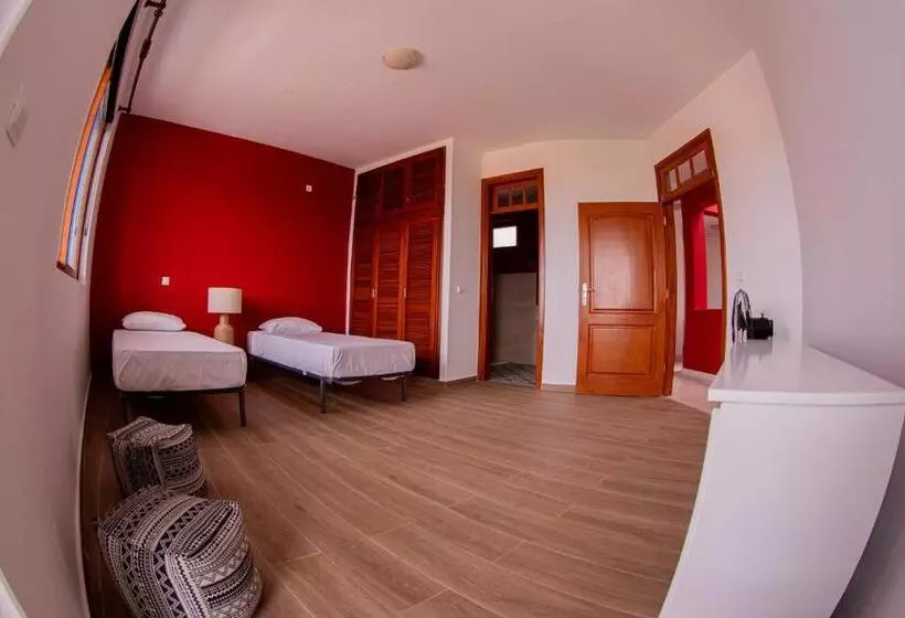 تختخواب و صبحانه Villa Palmarina