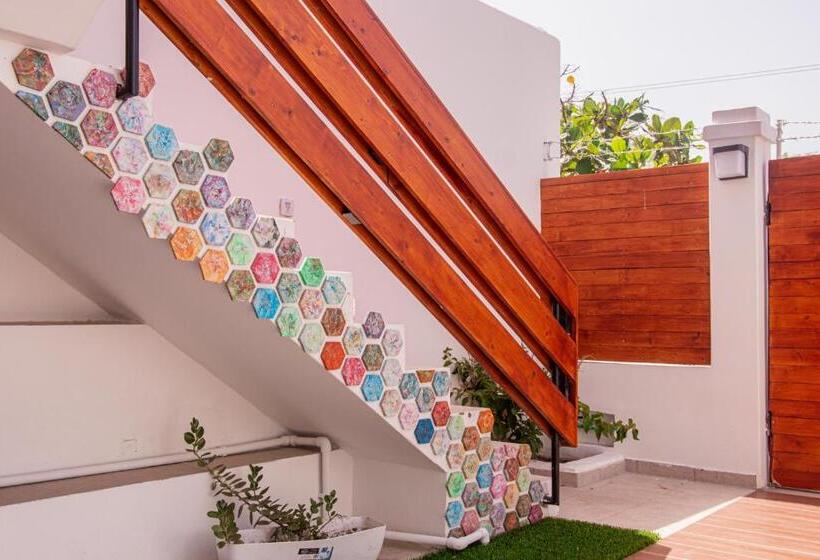 تختخواب و صبحانه Villa Palmarina