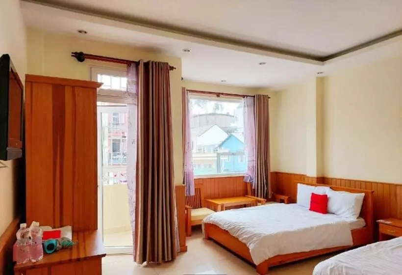 Hotelli Bách An Lạc