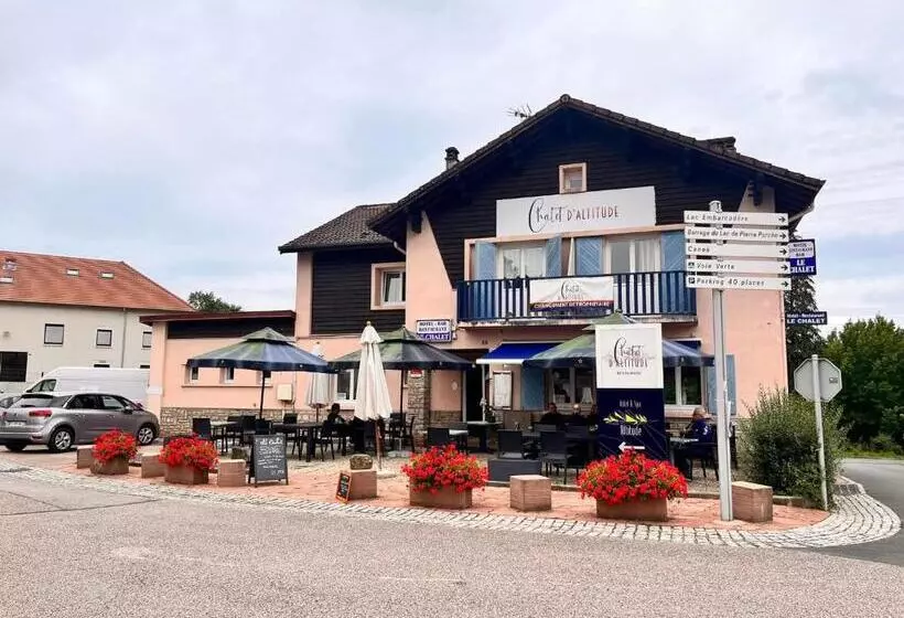 Hotelli Logis Hôtel Chalet Altitude