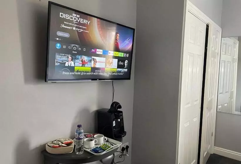 Hotelli Feildens Arms &
