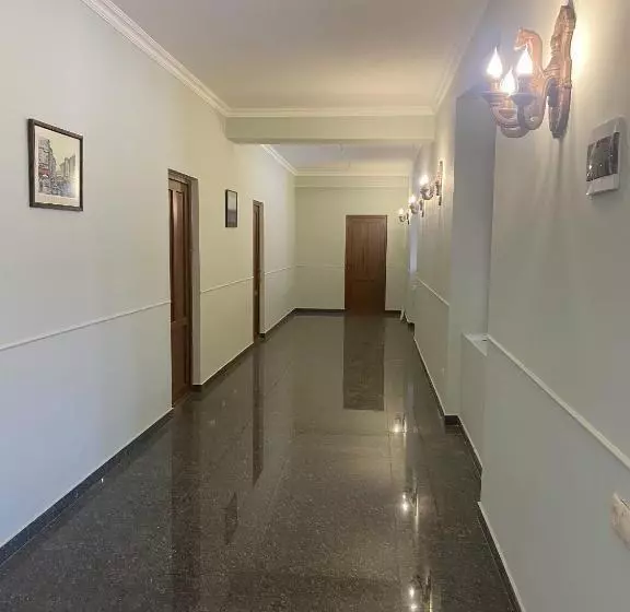 هتل Gandzak