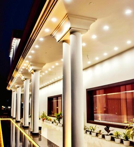 호텔 Golden Gleam Resorts