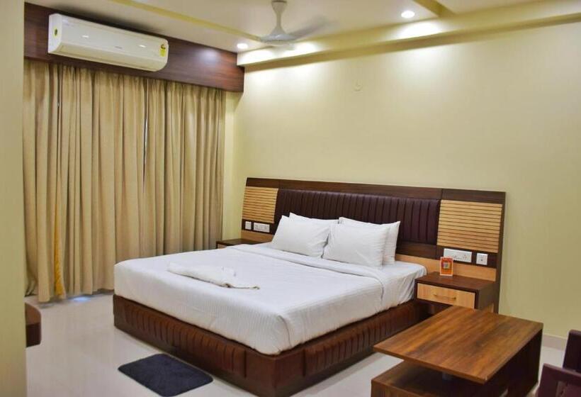 호텔 Golden Gleam Resorts