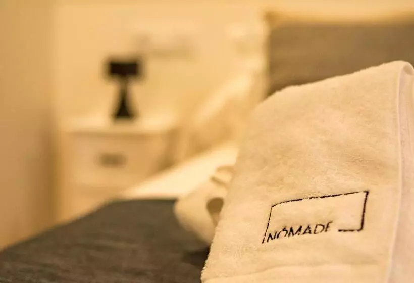 ホテル Hostal Nomade Santiago