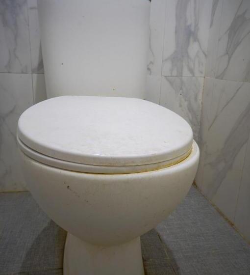 ホテル Oyo 93069 Penginapan Sumber Rizki