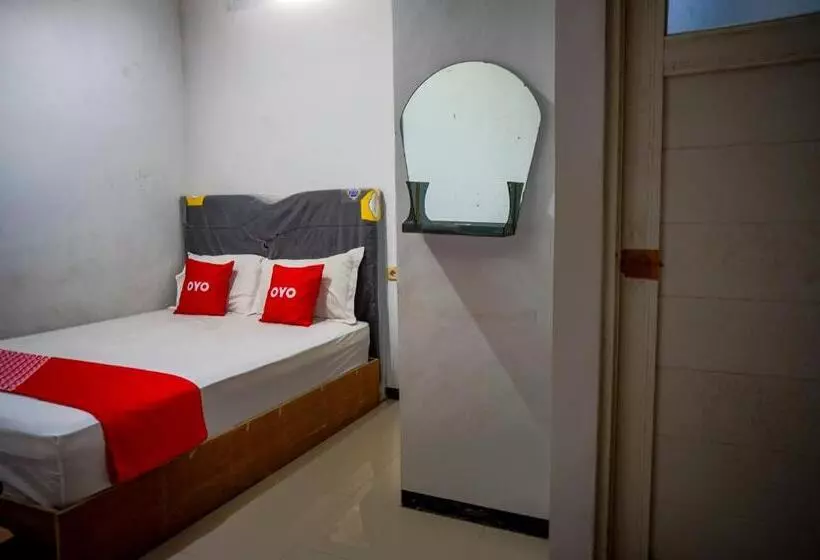 Hotelli Oyo 93069 Penginapan Sumber Rizki