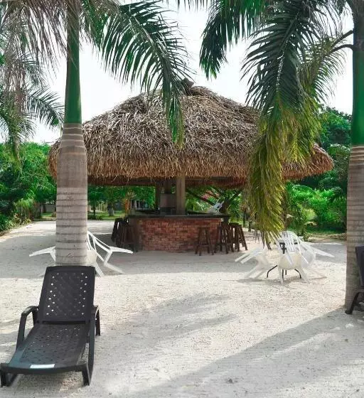 Hotelli Riopark Beach