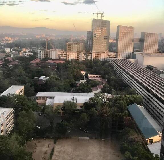 Hotel Staycation By Mav