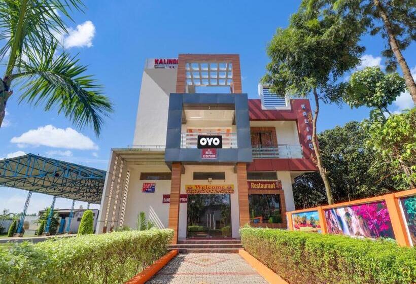 Oyo Flagship Hotel Kalindi Farms
