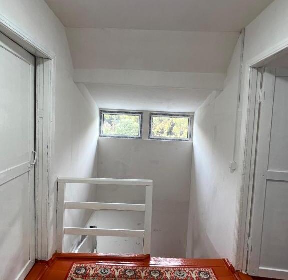 پانسیون Akmaral