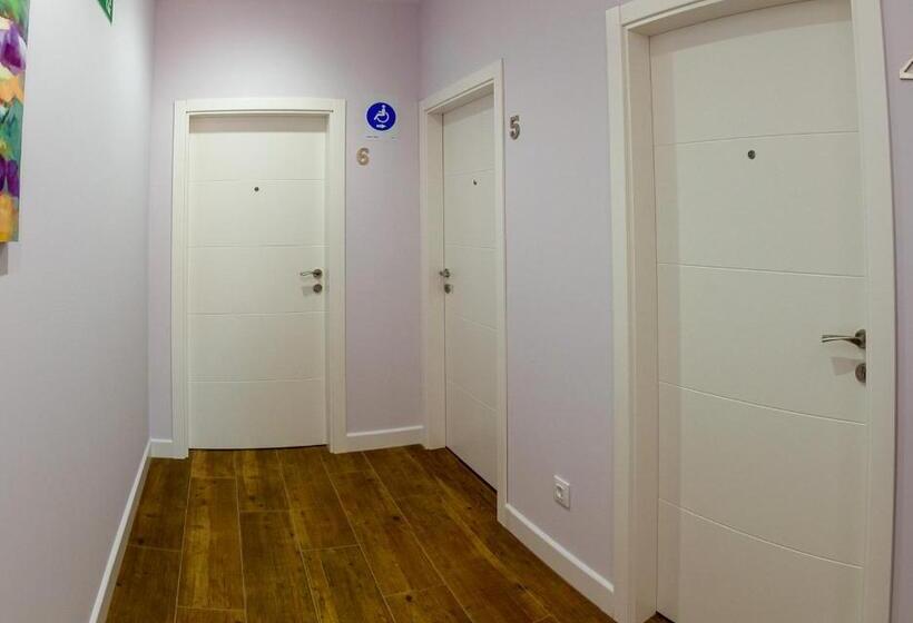 پانسیون Alojamientos Tajo Internacional