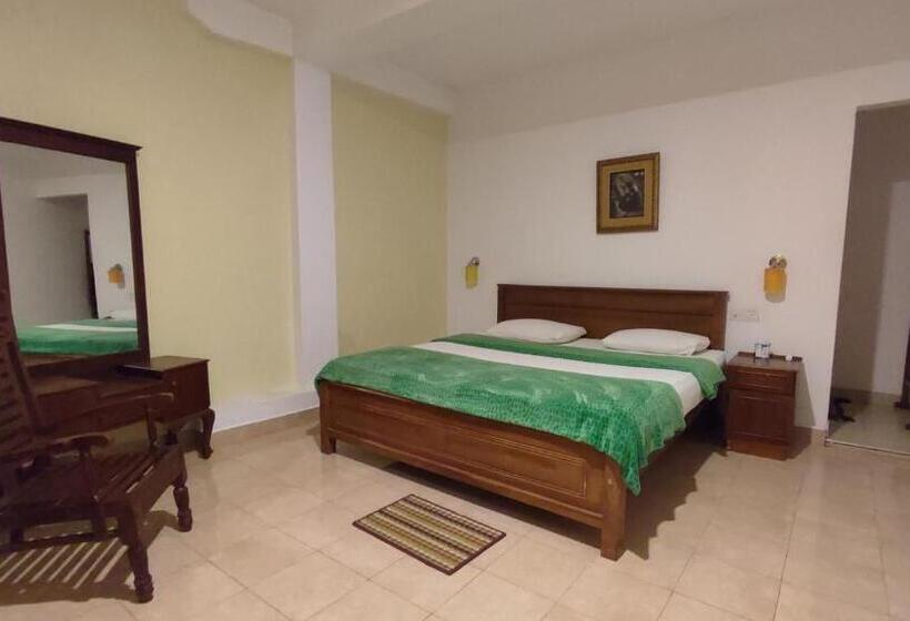 ペンション Blue Sky Guest House And Restaurant